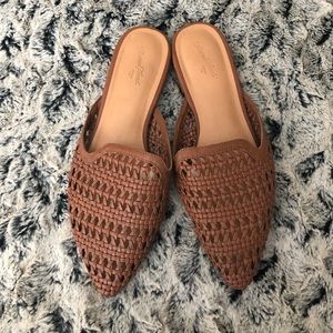 Woven mules